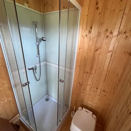 Tiny Glamp - Kontejner Louka Glamping Rudna pod Pradedem