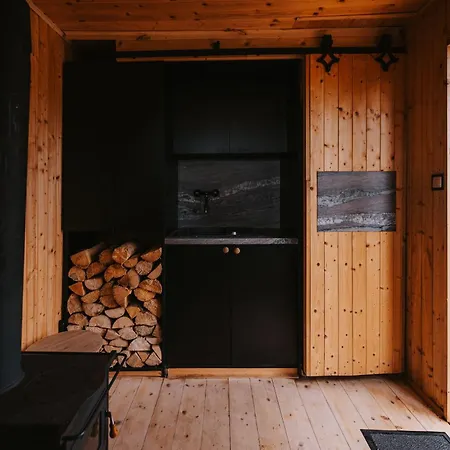 Tiny Glamp - Kontejner Louka